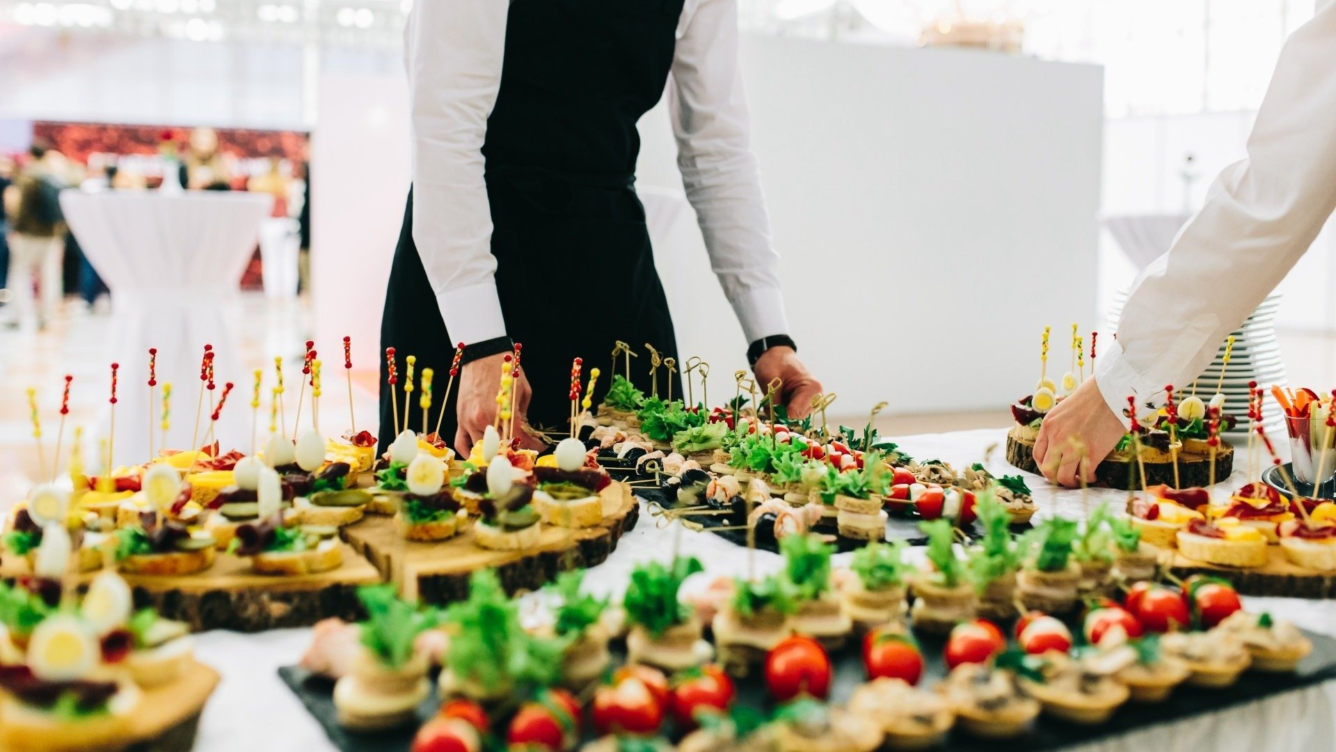 Tips and tricks on how to create healthy menus for catering events